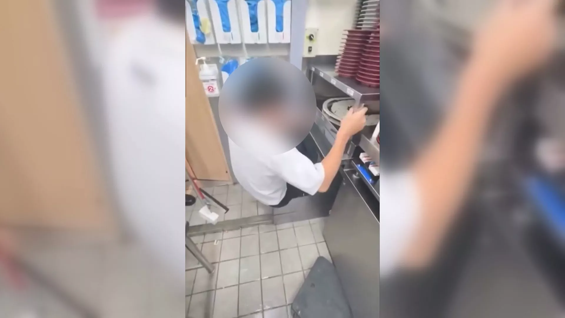 員工趴輸送帶嬉戲 壽司郎致歉稱非供餐專用鏈