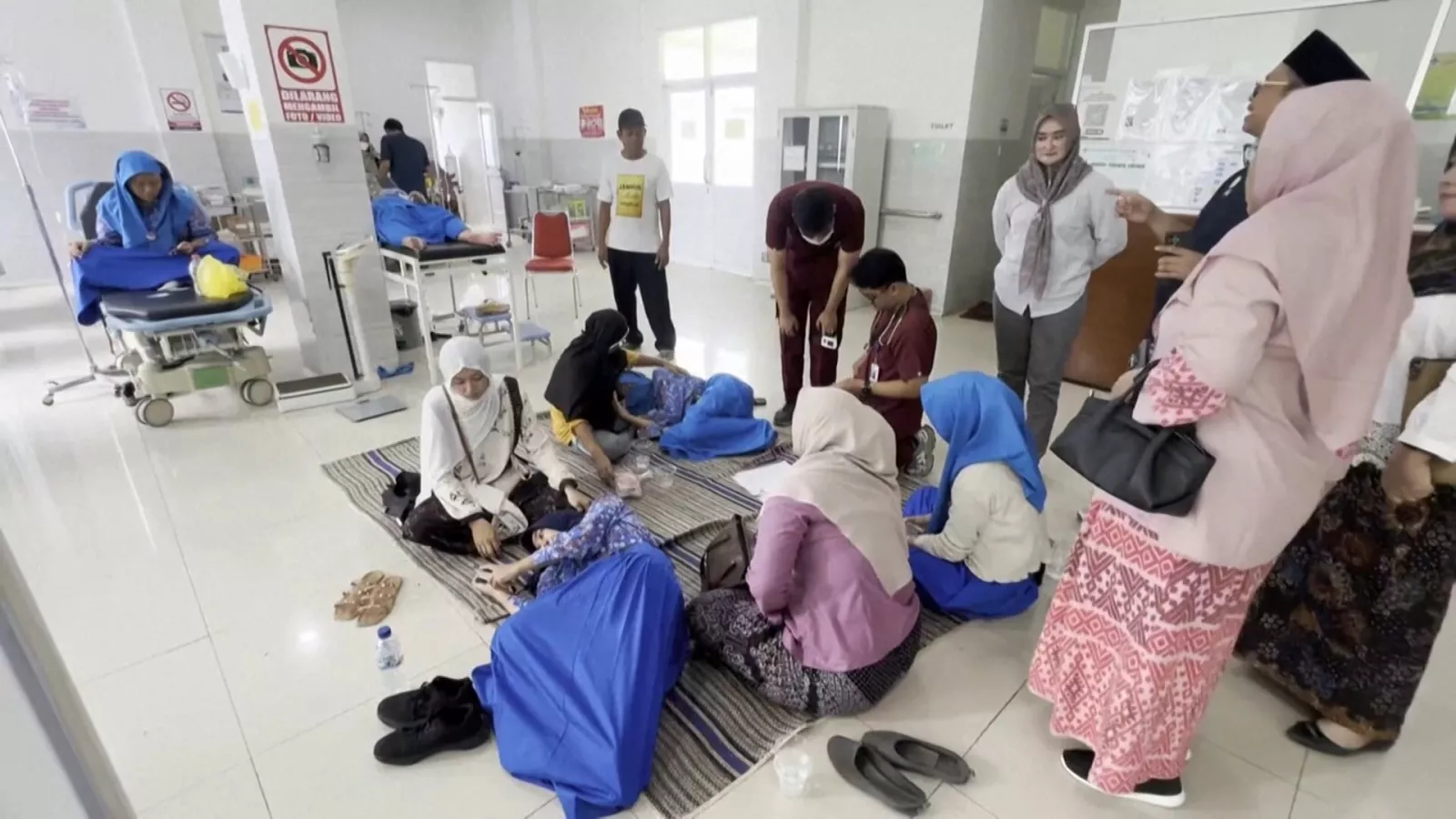 Kasus keracunan makanan program MBG mencuat, 2.000 korban dilarikan ke RS
