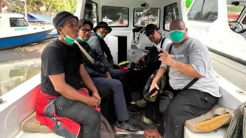 5 wartawan hilang setelah menaiki speedboat untuk melipus letusan Anak Krakatau