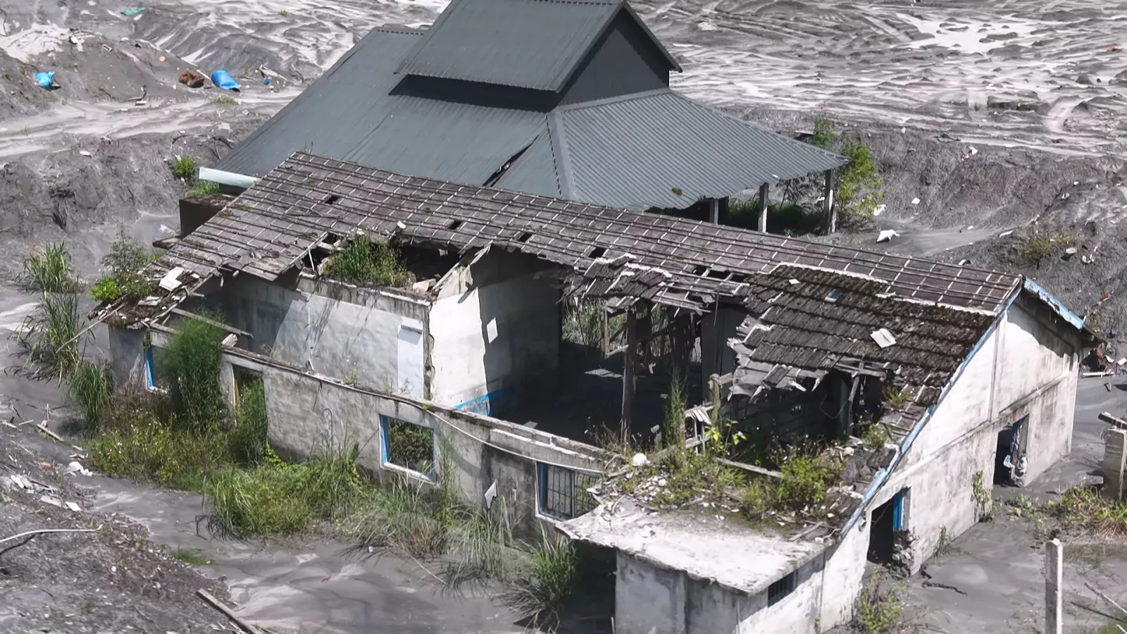馬太鞍洪災周年重災區仍待重建 災民仍住中繼屋、農地難復耕