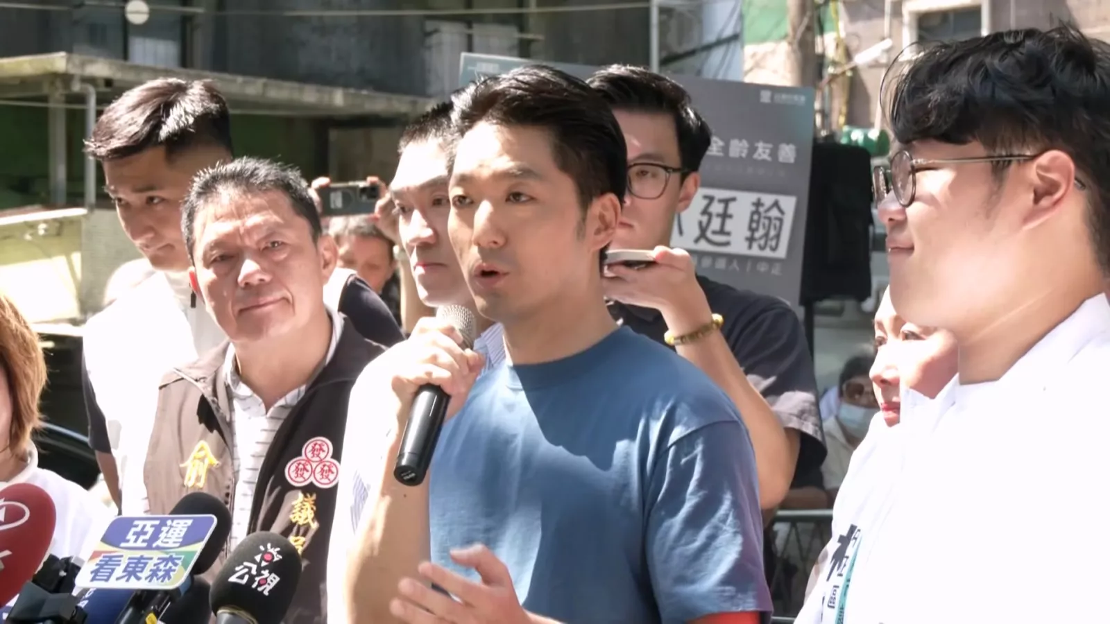 蔣萬安提營養午餐市政方向差異 沈伯洋再下戰帖邀辯論
