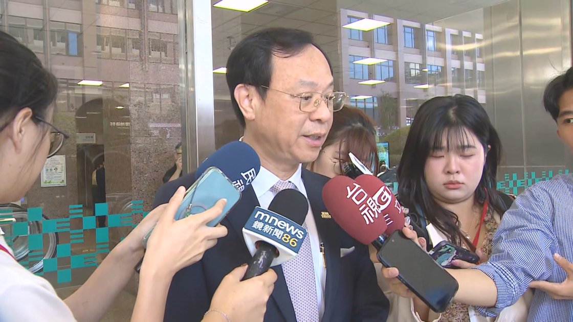 立院三讀部分長者免健保費 石崇良：保費恐調漲轉嫁青壯年