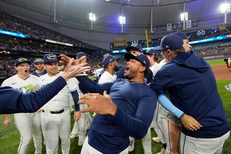 光芒隊挺進MLB世界大賽 對決釀酒人爭隊史首冠