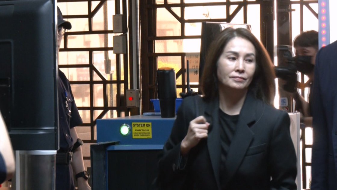 高金素梅涉詐領助理費 今首度出庭無罪答辯