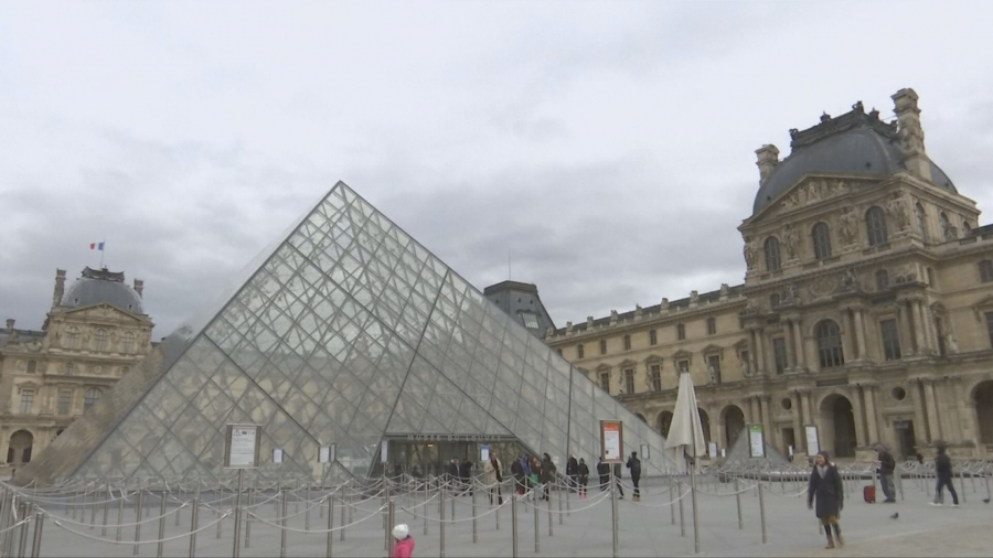 1558330300n.jpg